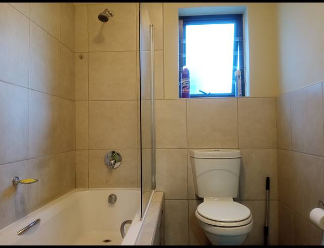 2 BEDROOM SECTIONAL TITLE FOR SALE IN NORTON PARK